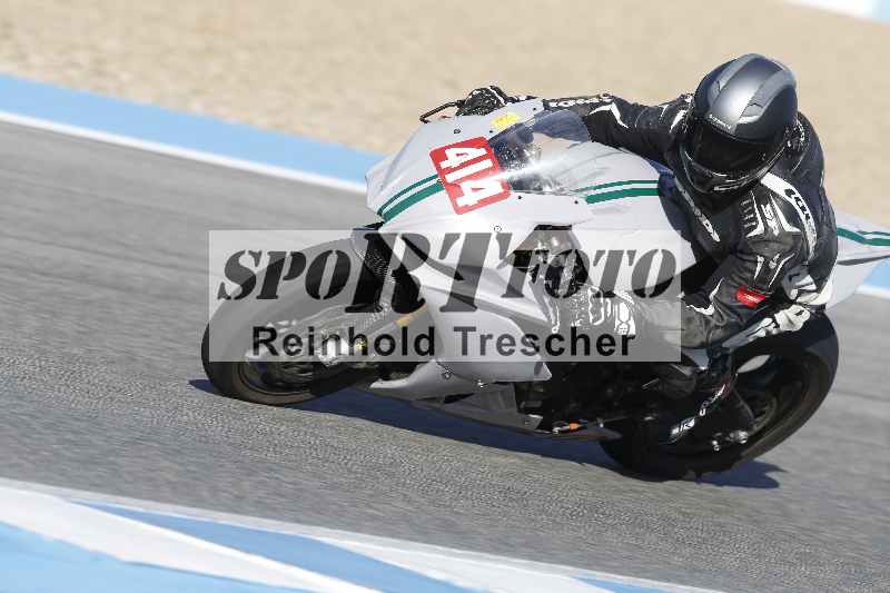Archiv-2025/01 24.-27.01.2025 Moto Center Thun Jerez/gruen-green/414